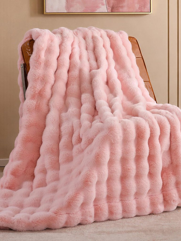 Faux Fur Throw Blanket For Couch - Blush Pink Super Soft Cozy Bubble Blanket, Fl